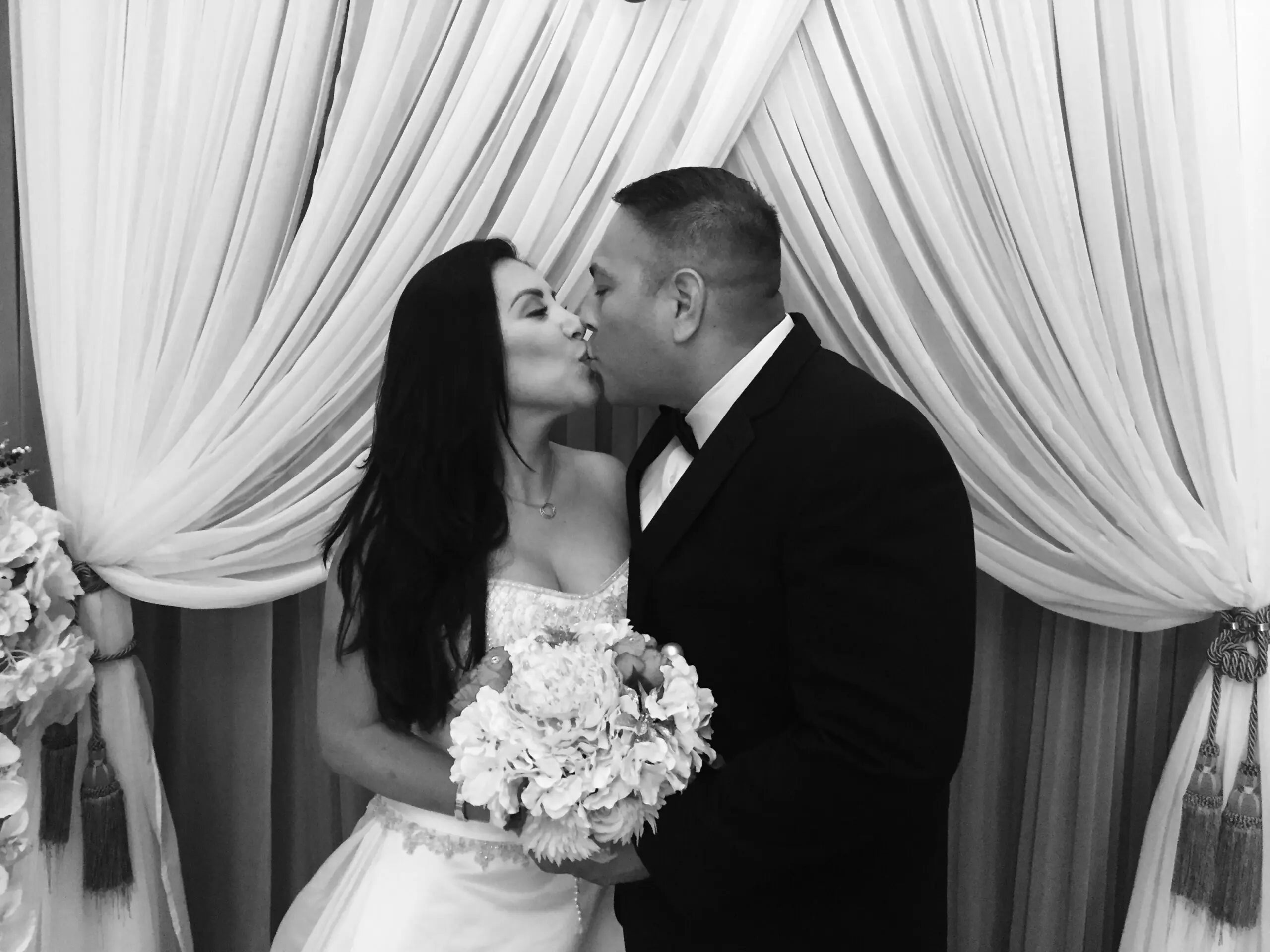 Affordable Holiday Marriage Options: Get Married Today